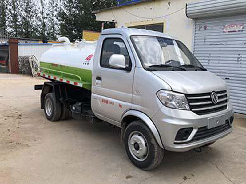 帝宏牌YTH5031GXE6型吸粪车